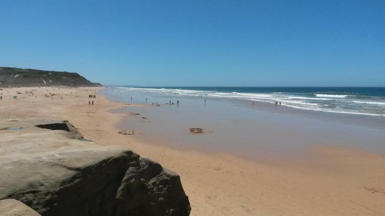 Townhous Praia Da Areia Branca Praia da Lourinhã Esterno foto
